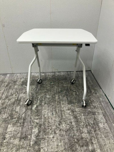 イトーキアクティバシリーズ 650サイドスタックテーブル 商品画像1