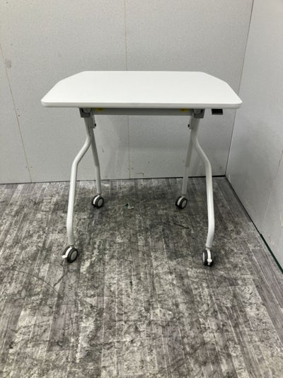 イトーキアクティバシリーズ 650サイドスタックテーブル 商品画像1