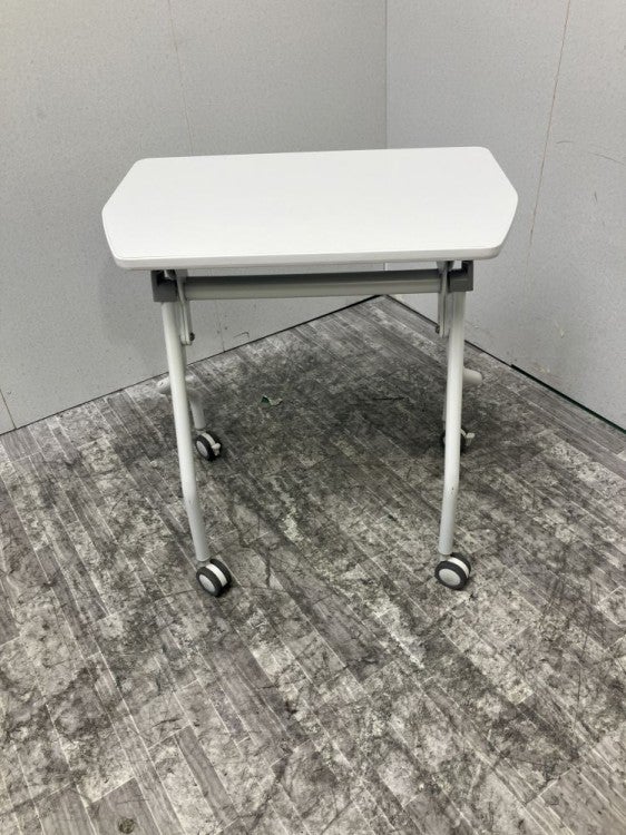 イトーキアクティバシリーズ 650サイドスタックテーブル 商品画像3