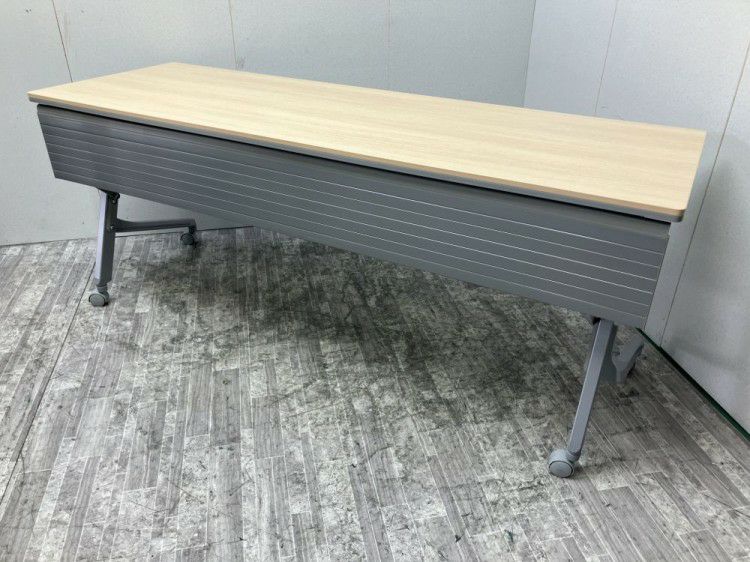 オカムラカルドーシリーズ 1800サイドスタックテーブル 商品画像2