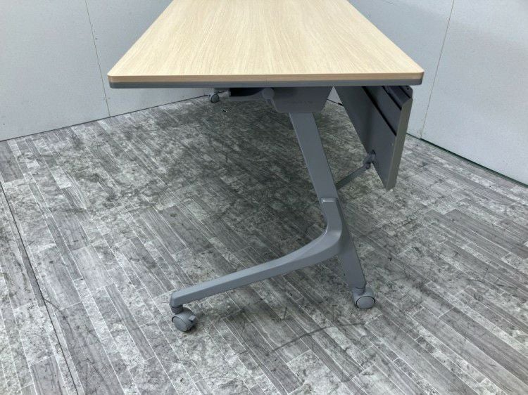 オカムラカルドーシリーズ 1800サイドスタックテーブル 商品画像5