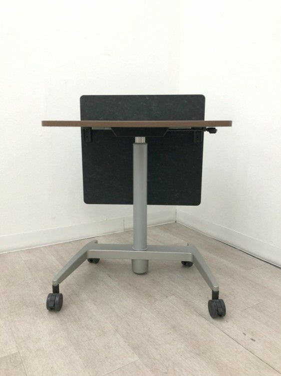 オカムラスタフィット2シリーズ パーソナル昇降テーブル 商品画像3