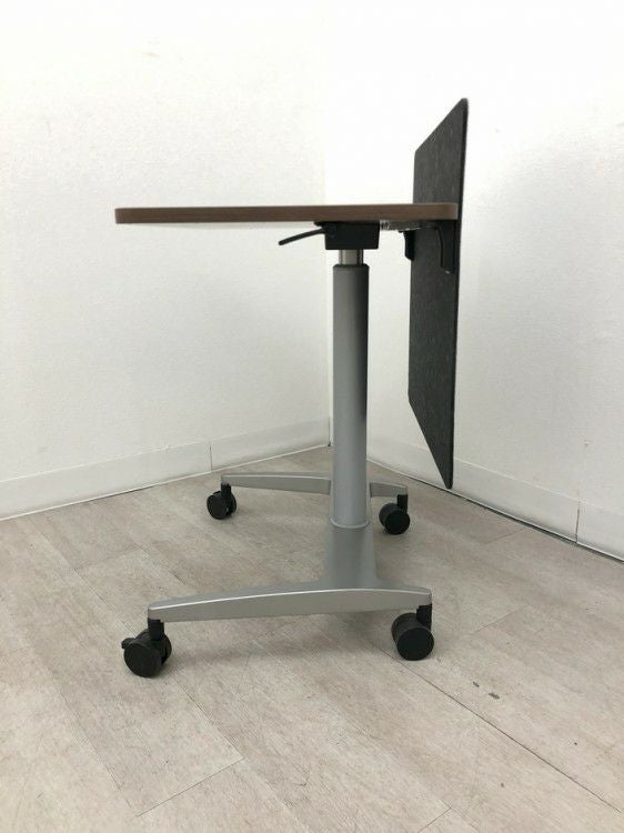 オカムラスタフィット2シリーズ パーソナル昇降テーブル 商品画像4