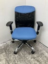 クロガネ可動肘付OAチェア 商品画像2