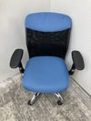 クロガネ可動肘付OAチェア 商品画像3