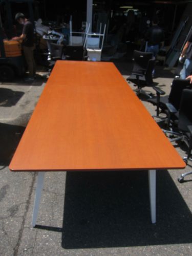 ウチダ（内田洋行）レムナ（LEMNA）シリーズ 3600ミーティングテーブル 商品画像2