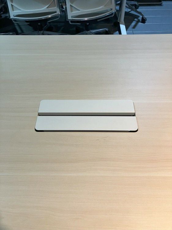 ウチダ（内田洋行）レムナ（LEMNA）シリーズ 3200ミーティングテーブル 商品画像4