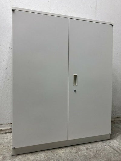 イトーキシンラインシリーズ 両開き書庫 商品画像1