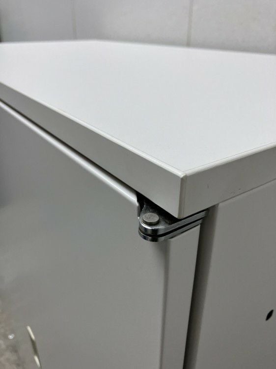 イトーキシンラインシリーズ 両開き書庫 商品画像5