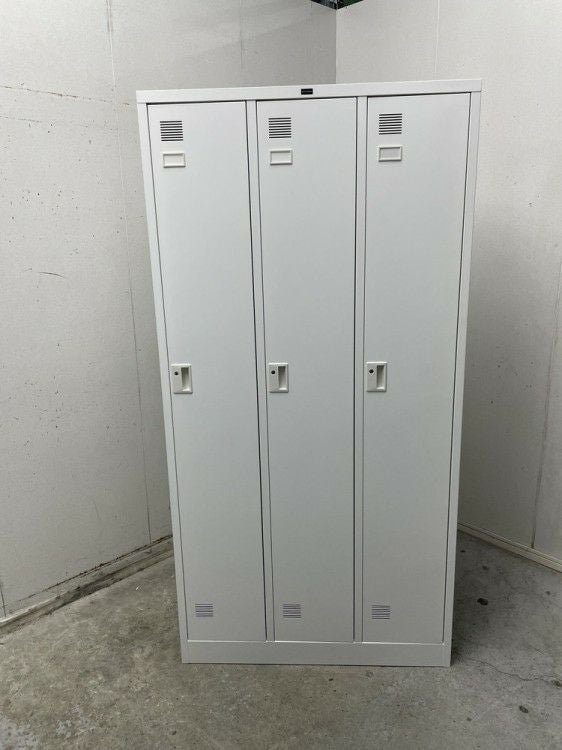 ウチダ（内田洋行）3人用ロッカー 商品画像2