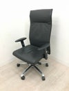 オカムラCEシリーズ 可動肘付役員チェア 商品画像1