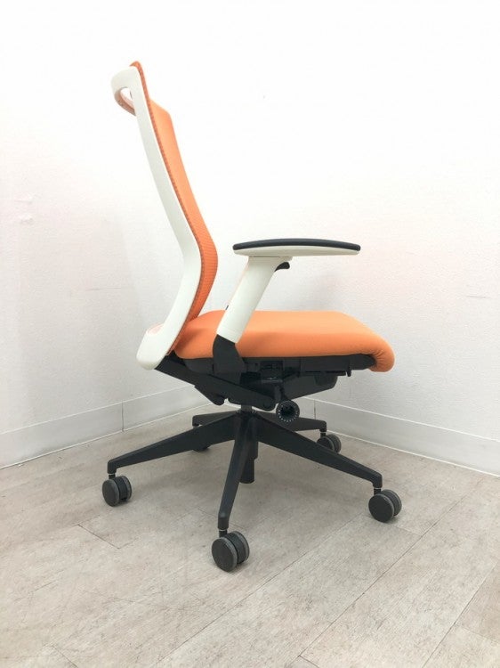 ウチダ（内田洋行）セレッツァ（Sellezza）チェア 可動肘付セレッツァチェア 商品画像5