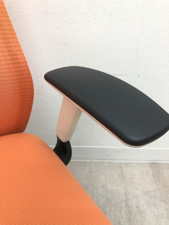 ウチダ（内田洋行）セレッツァ（Sellezza）チェア 可動肘付セレッツァチェア 商品画像13