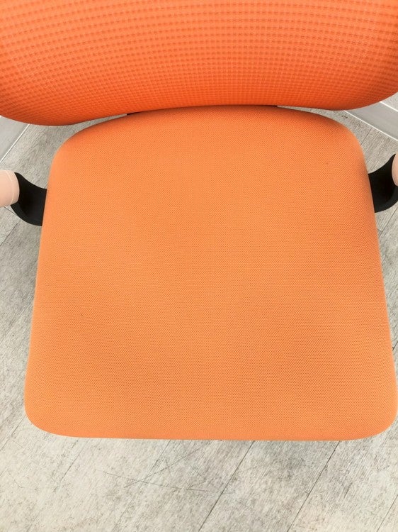 ウチダ（内田洋行）セレッツァ（Sellezza）チェア 可動肘付セレッツァチェア 商品画像17