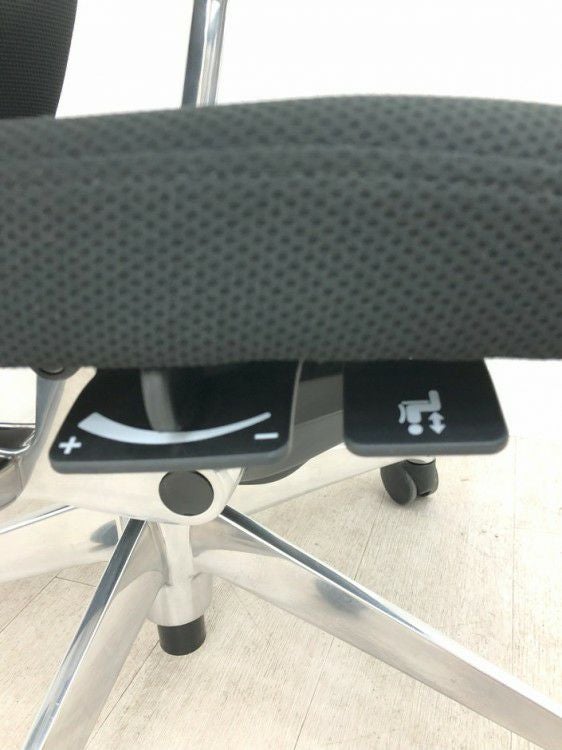 オカムラChoral（コーラル）チェア 固定肘付コーラルチェア 商品画像19