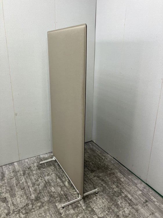 オカムラ自立パーテーション 商品画像2