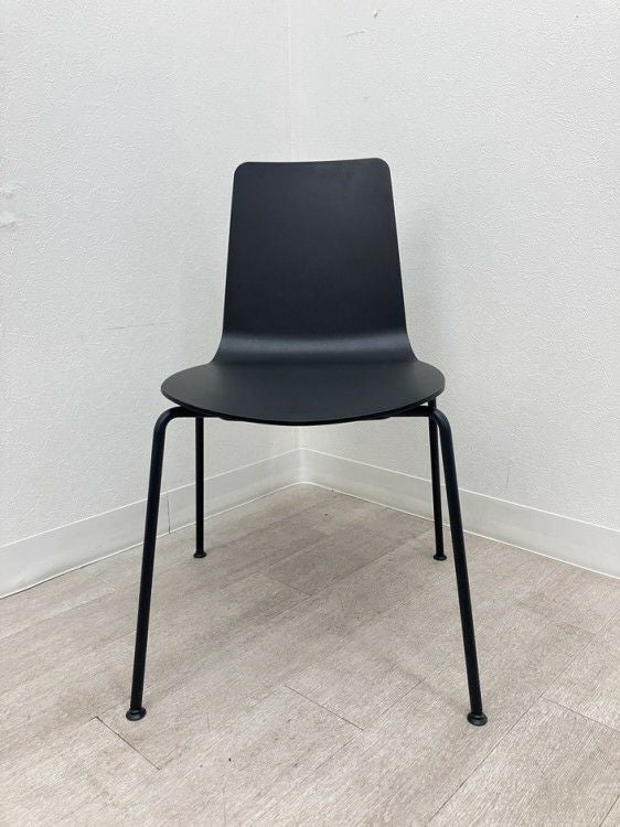 コクヨMycket(ミケット)シリーズ スタッキングチェア2脚セット 商品画像4