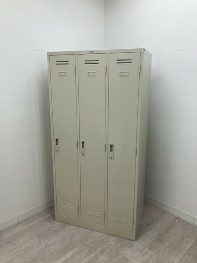 ライオン3人用ロッカー 商品画像1