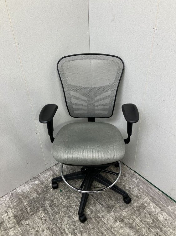 可動肘付ハイチェア 商品画像3