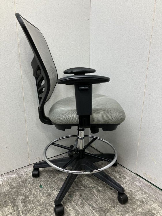 可動肘付ハイチェア 商品画像6