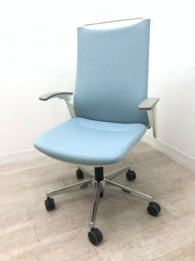 オカムラmode(モード)シリーズ 可動肘付モードチェア 商品画像1