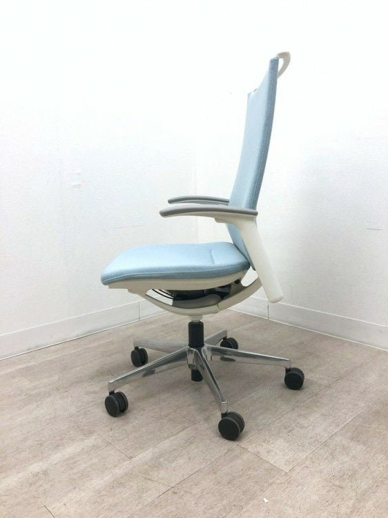 オカムラmode(モード)シリーズ 可動肘付モードチェア 商品画像3