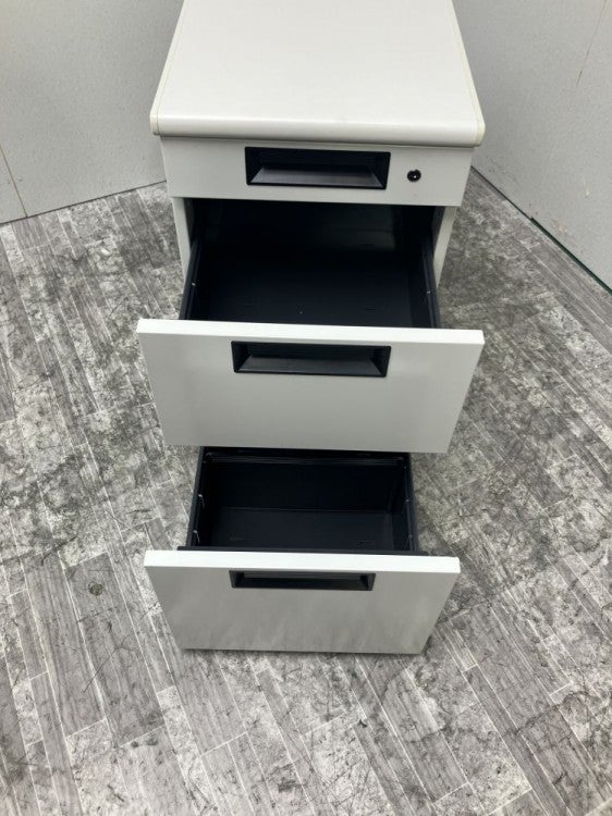 プラス3段脇机 商品画像3