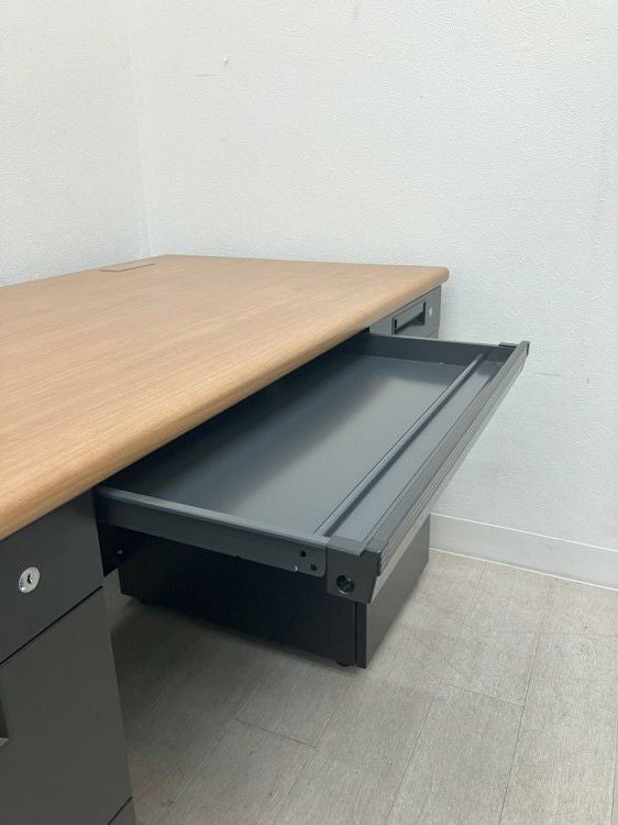 プラスリードシリーズ 1400両袖デスク 商品画像6