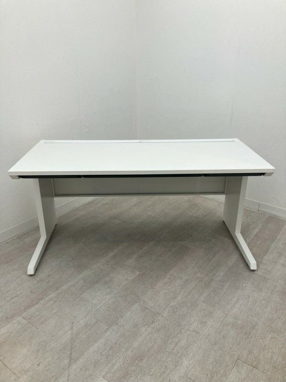 イトーキCZRシリーズ 1500平デスク 商品画像1