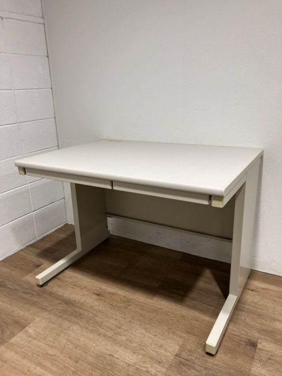 コクヨ1000平デスク 商品画像1