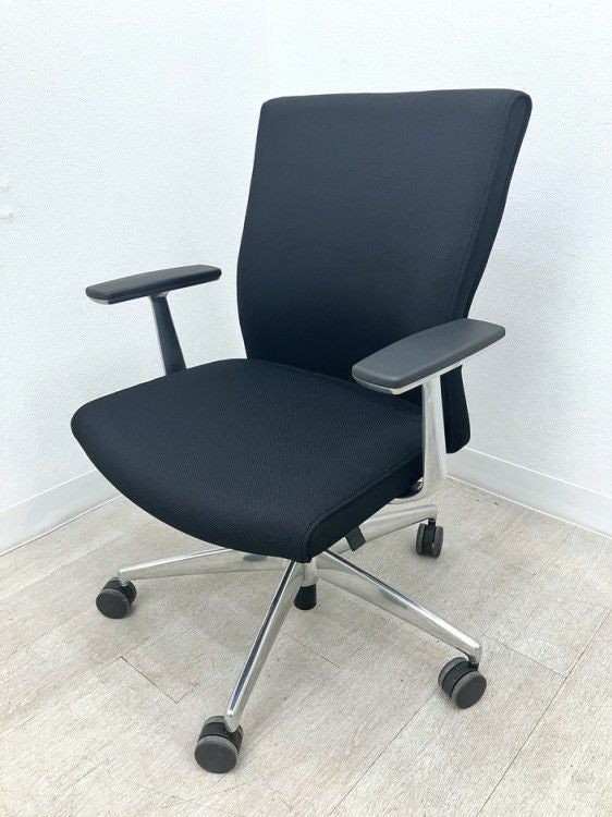 コクヨPUNTO(プント)チェア 固定肘付プントチェア 商品画像1