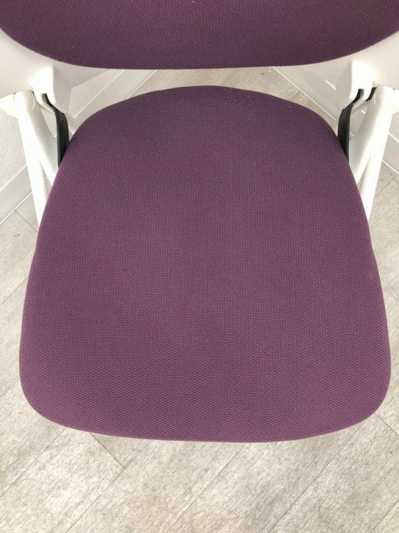 イトーキipsa(イプサ)シリーズ ネスティングチェア3脚セット 商品画像11