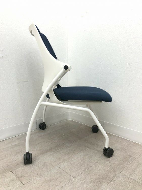 イトーキipsa(イプサ)シリーズ ネスティングチェア3脚セット 商品画像7