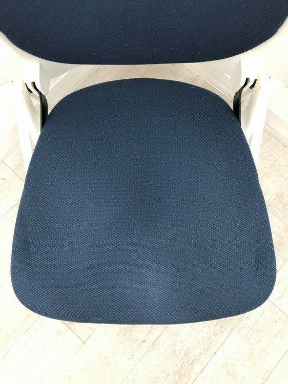 イトーキipsa(イプサ)シリーズ ネスティングチェア3脚セット 商品画像10