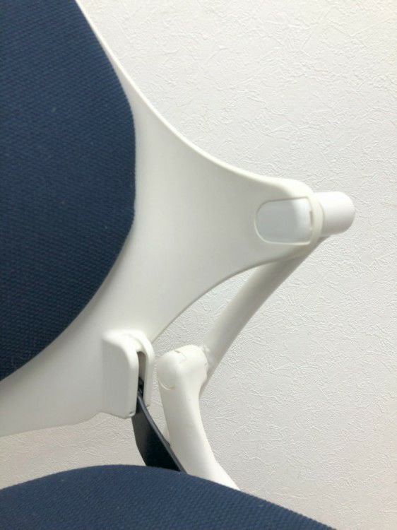 イトーキipsa(イプサ)シリーズ ネスティングチェア3脚セット 商品画像14