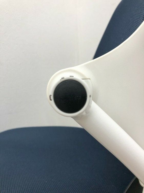 イトーキipsa(イプサ)シリーズ ネスティングチェア3脚セット 商品画像16