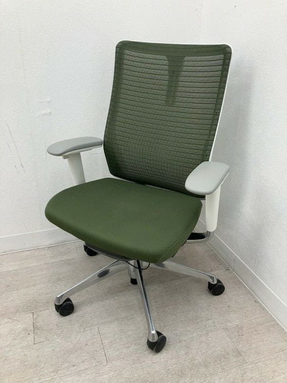 オカムラChoral（コーラル）チェア 可動肘付コーラルチェア 商品画像1