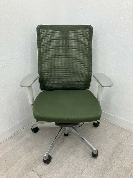 オカムラChoral（コーラル）チェア 可動肘付コーラルチェア 商品画像2