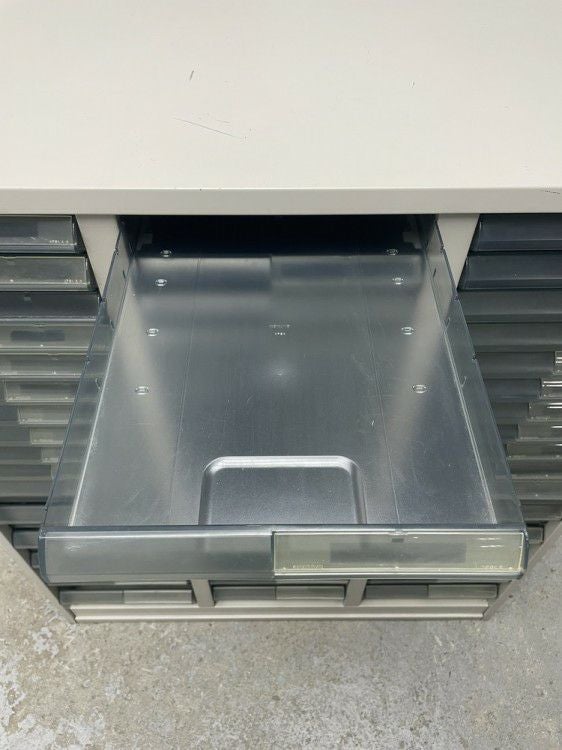 コクヨビジネスウォールNシリーズ クリアトレーキャビネット 商品画像6