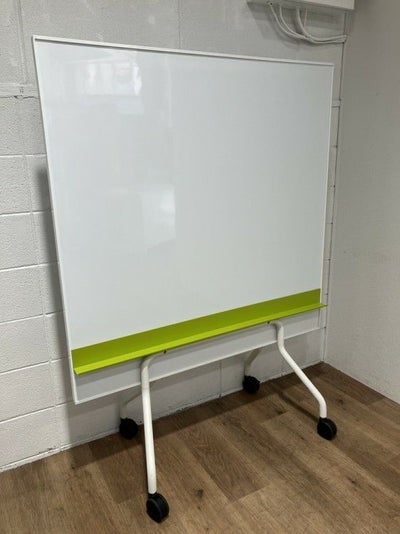 アスクル脚付ホワイトボード 商品画像1