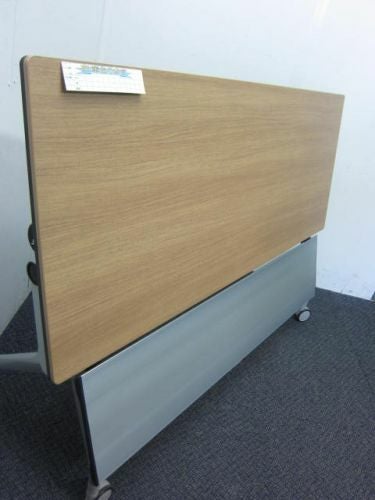 オカムラINTERACT NT(インターアクトエヌティー)シリーズ  1500サイドスタックテーブル 商品画像3