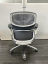 Knoll（ノール）Generation(ジェネレーション)チェア 可動肘付ジェネレーションチェア 商品画像4
