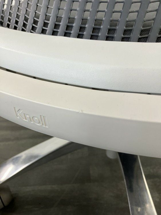 Knoll（ノール）Generation(ジェネレーション)チェア 可動肘付ジェネレーションチェア 商品画像18