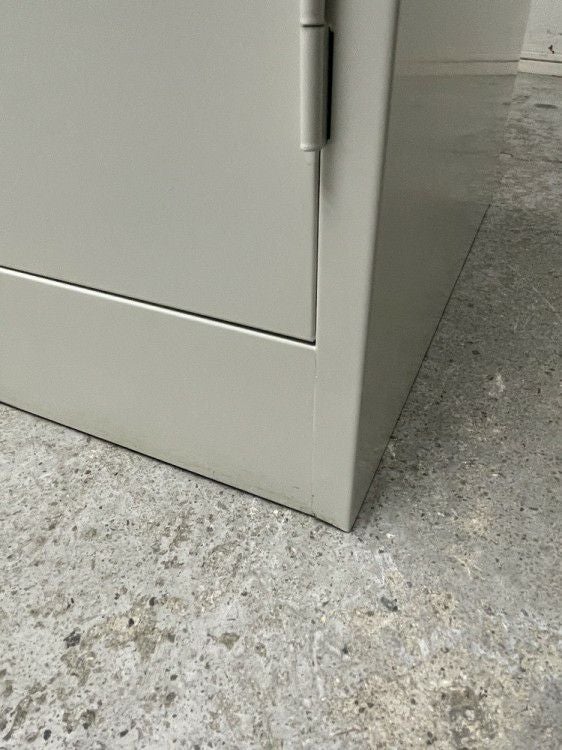 プラスLK2シリーズ 3人用ロッカー 商品画像5