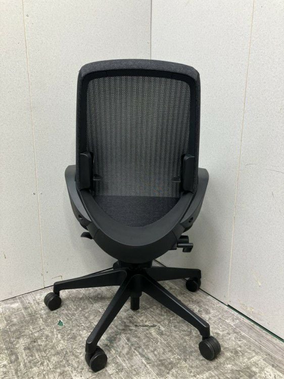 イトーキ固定肘付ノートチェア 商品画像5