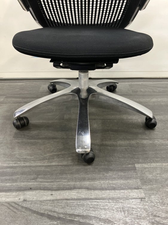 Knoll（ノール）Generation(ジェネレーション)チェア 可動肘付ジェネレーションチェア 商品画像13