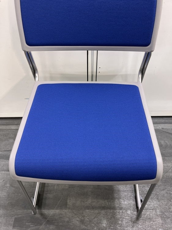 コクヨCK-890シリーズ スタッキングチェア 商品画像7