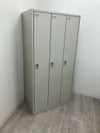 オカムラFZタイプシリーズ 3人用ロッカー 商品画像1