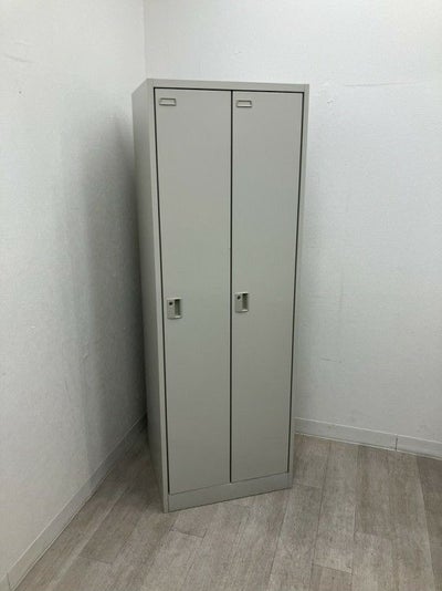 オカムラFZタイプシリーズ 2人用ロッカー 商品画像1