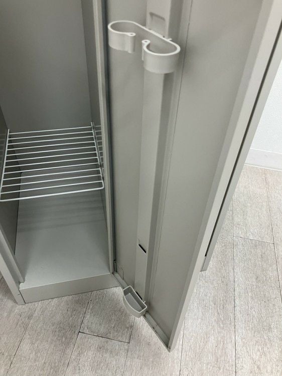 オカムラFZタイプシリーズ 2人用ロッカー 商品画像16